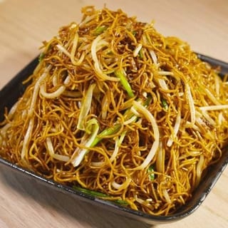Soy Sauce Chow Mein with Veggie of the Day