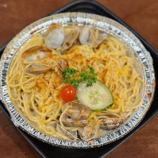 LC10 Baked Spaghetti with Clams & Cheese