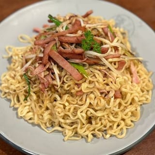 LC09 Stir Fried Spam & Ham Instant Noodle
